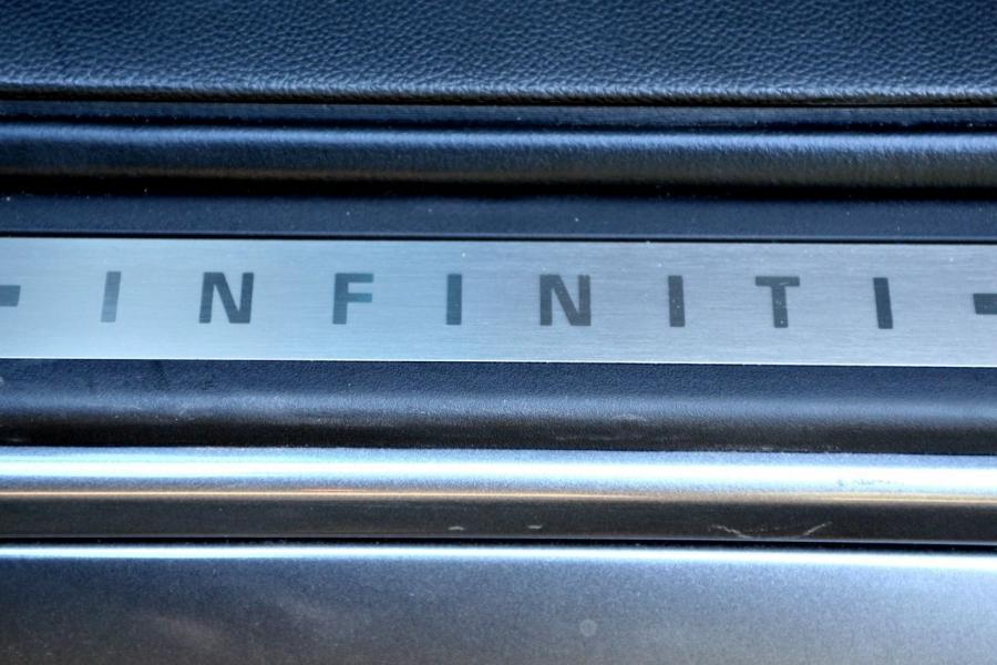  Infiniti G37 IPL Coupe 2011 года  (фото 21 из 51)
